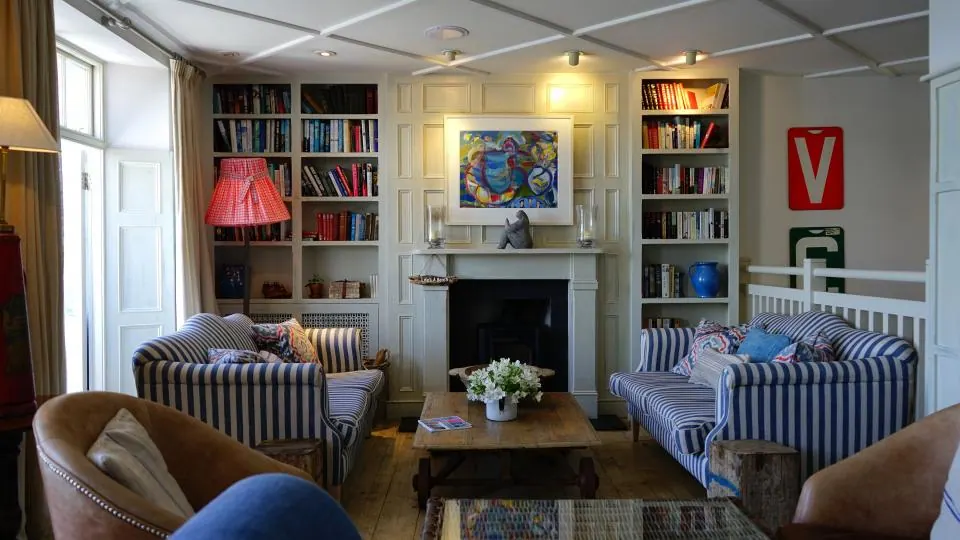 Living room repaint, after (illustration)